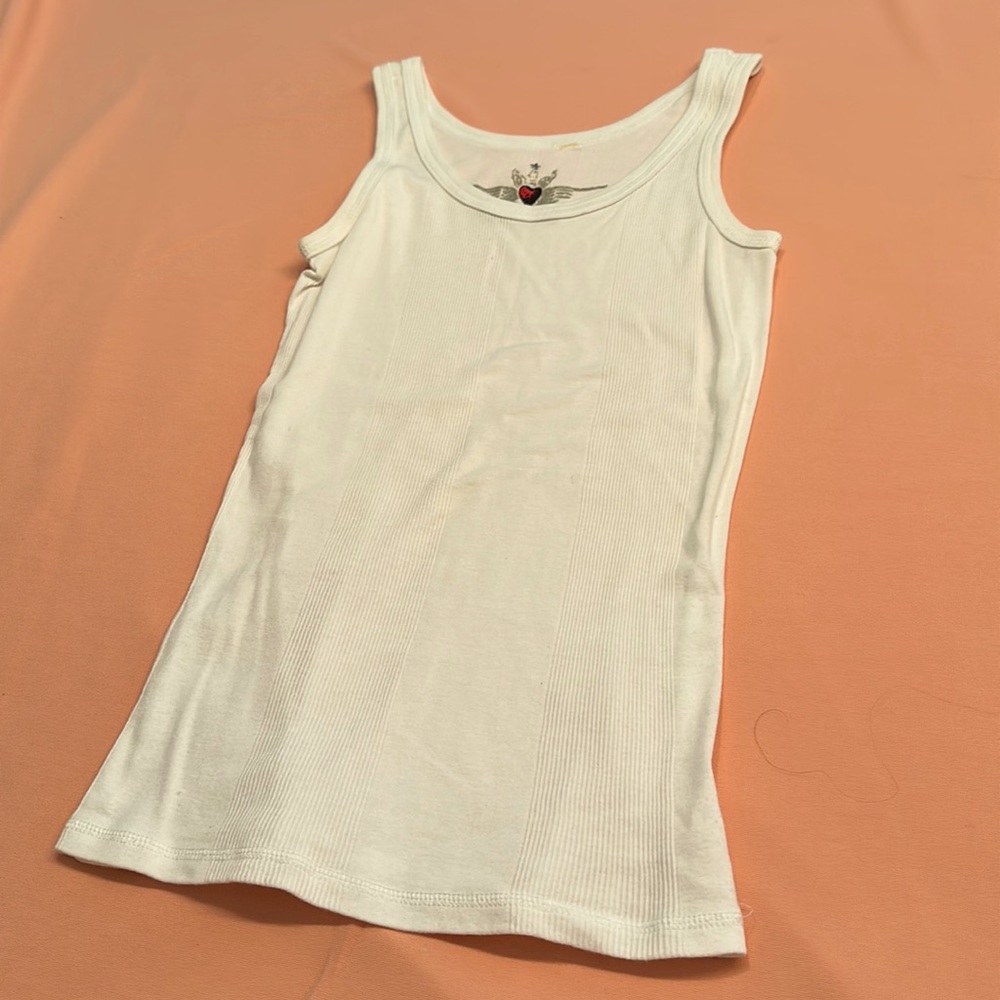 Twisted Heart top. White.
